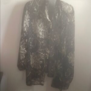 Chic Black and Gold Floral Jacket